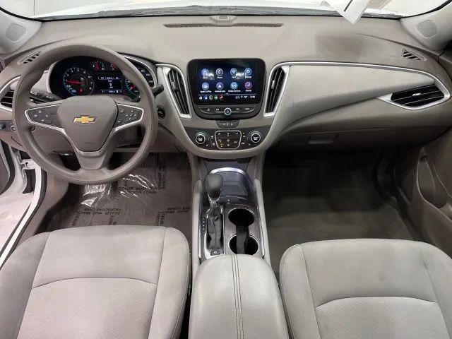 2022 Chevrolet Malibu FWD LT