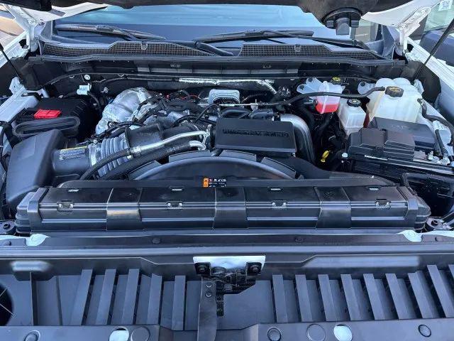 2024 Chevrolet Silverado 2500HD 4WD Crew Cab Long Bed LT