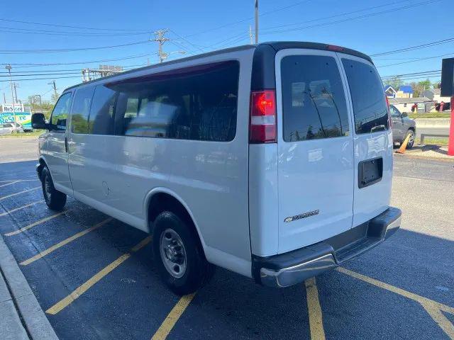 2024 Chevrolet Express Passenger RWD 3500 Extended Wheelbase LT