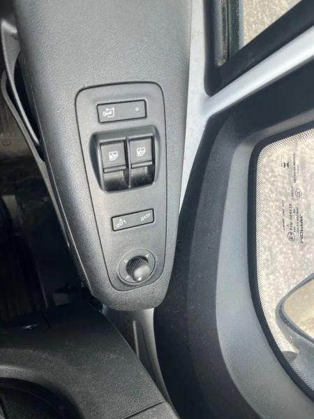 2025 Ram ProMaster 2500 Cargo Van Tradesman Low Roof 136" WB w/Pass Seat