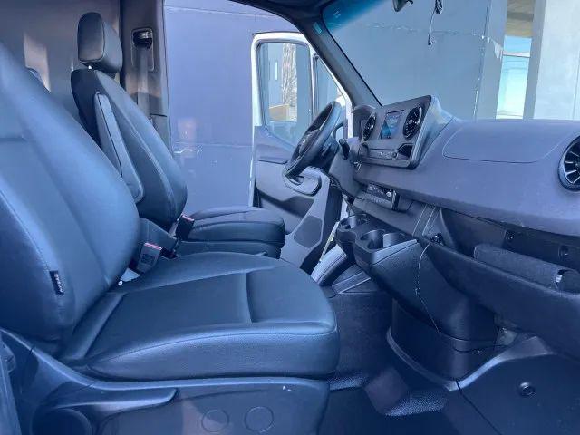 2023 Mercedes-Benz Sprinter 2500 Standard Roof 4-Cyl Diesel