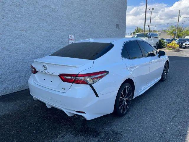 2019 Toyota Camry SE