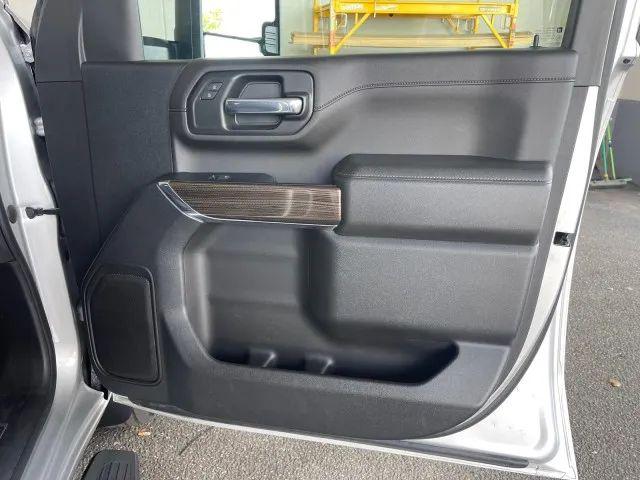 2023 Chevrolet Silverado 2500HD 4WD Crew Cab Standard Bed LT