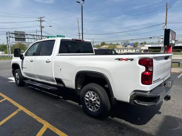 2024 Chevrolet Silverado 2500HD 4WD Crew Cab Long Bed LT