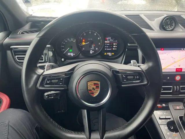2022 Porsche Macan Base