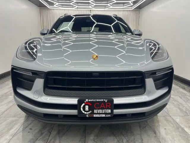 2022 Porsche Macan Base