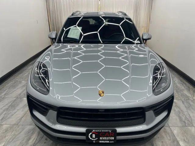 2022 Porsche Macan Base