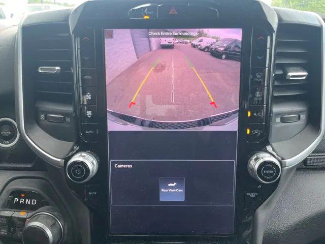 2025 Ram 1500 Big Horn Crew Cab 4x4 5'7" Box
