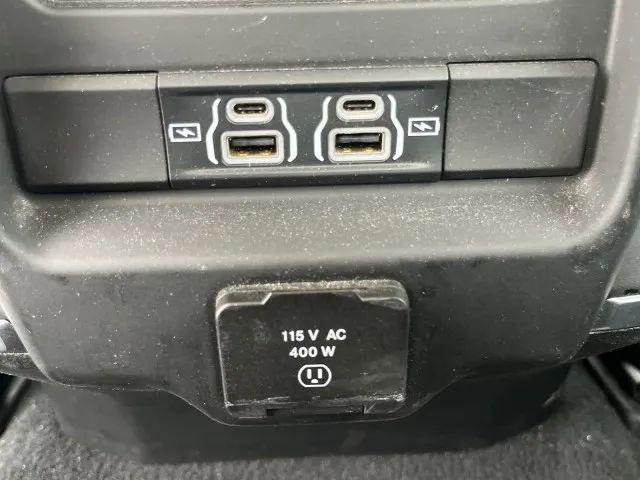 2025 Ram 1500 Big Horn Crew Cab 4x4 5'7" Box