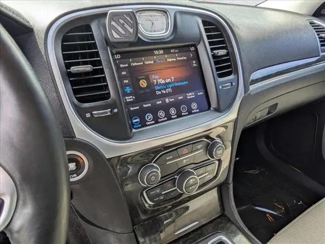 2018 Chrysler 300 Limited