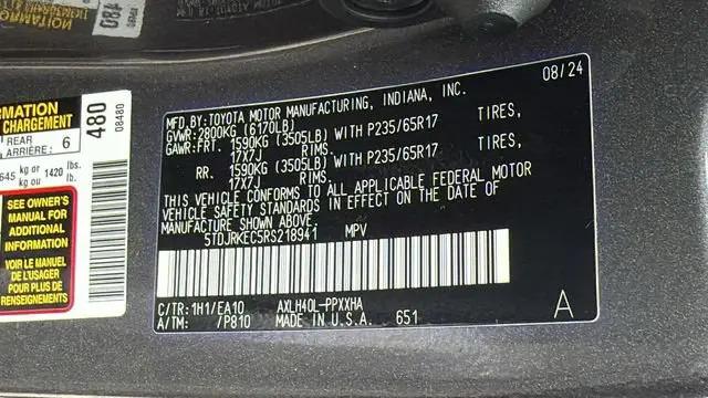2024 Toyota Sienna XLE