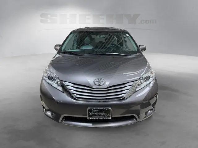 2017 Toyota Sienna XLE Premium 7 Passenger