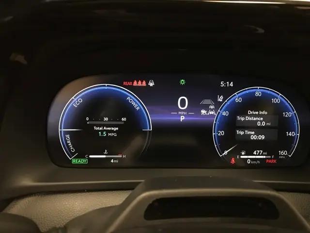 2025 Toyota Crown Signia Limited