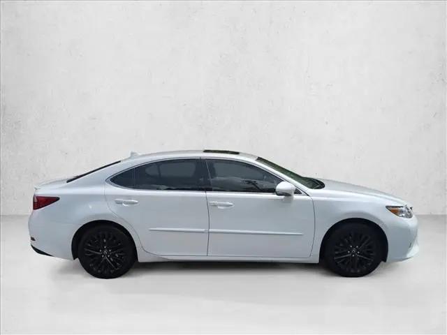2015 Lexus ES 350 Crafted Line