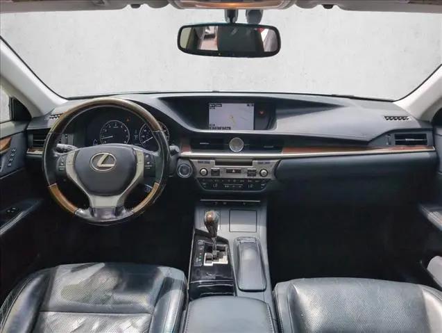 2015 Lexus ES 350 Crafted Line