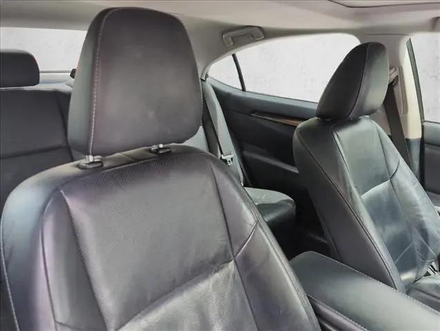2015 Lexus ES 350 Crafted Line