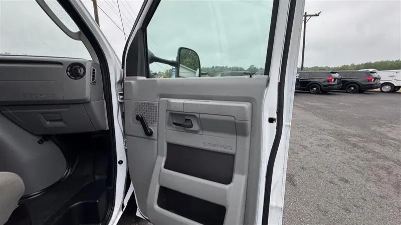 2013 Ford E-150 Commercial