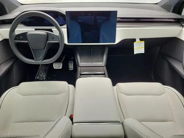 2024 Tesla Model X Plaid Tri Motor All-Wheel Drive