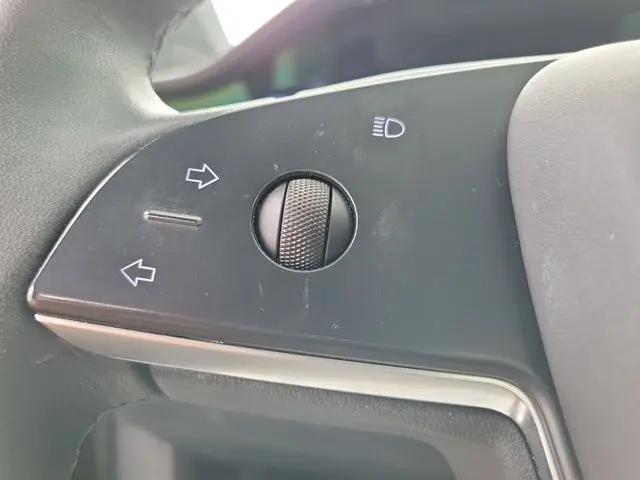 2024 Tesla Model X Plaid Tri Motor All-Wheel Drive
