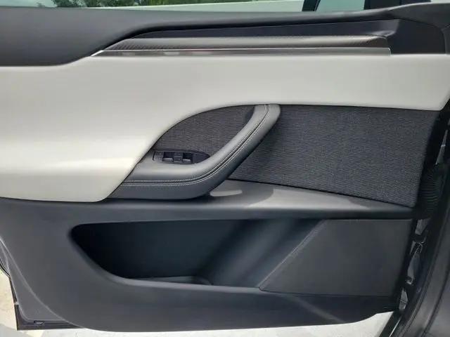 2024 Tesla Model X Plaid Tri Motor All-Wheel Drive