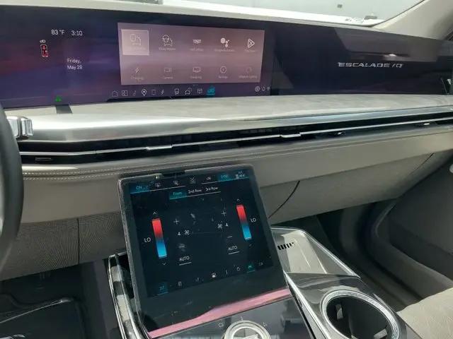 2025 Cadillac Escalade Sport 1 AWD