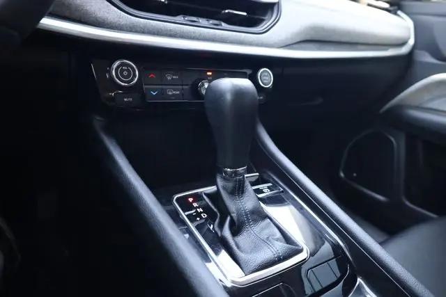 2022 Jeep Compass Latitude FWD