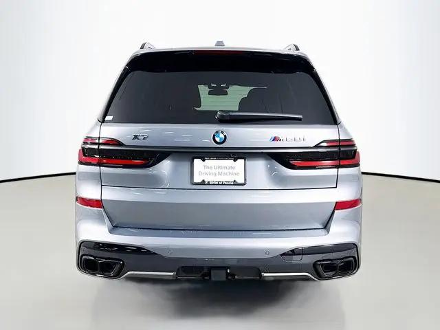 2027 BMW X7 M60i