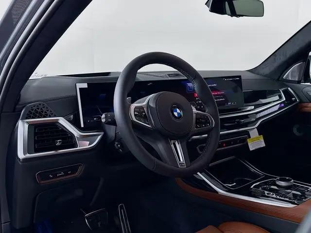 2027 BMW X7 M60i