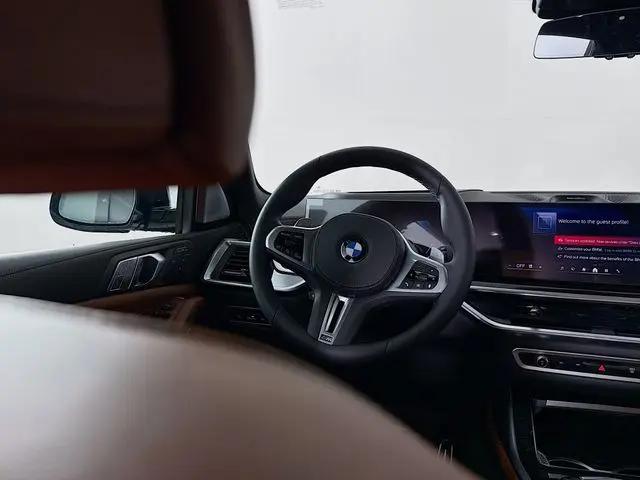 2027 BMW X7 M60i