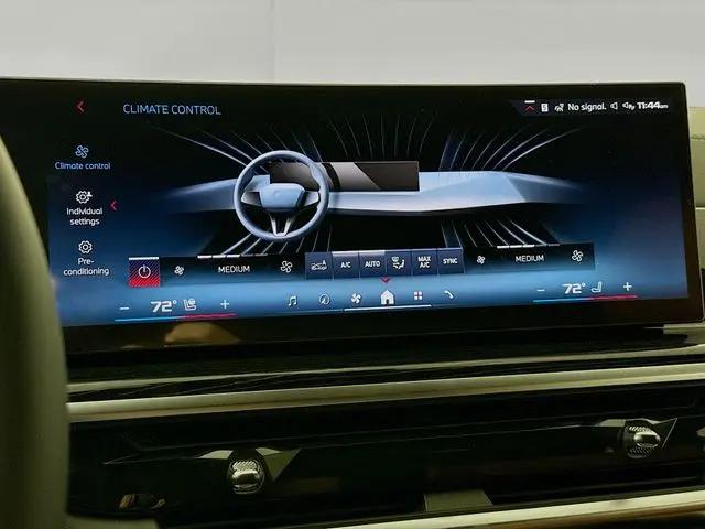 2027 BMW X7 M60i