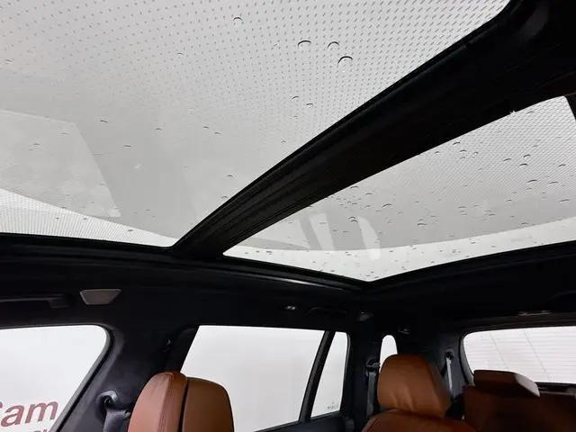 2027 BMW X7 M60i