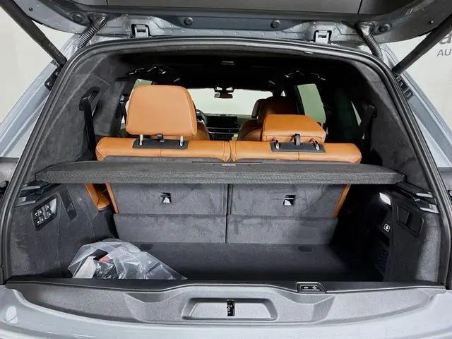 2027 BMW X7 M60i