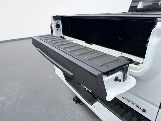 2024 GMC Sierra 1500 4WD Crew Cab Short Box AT4