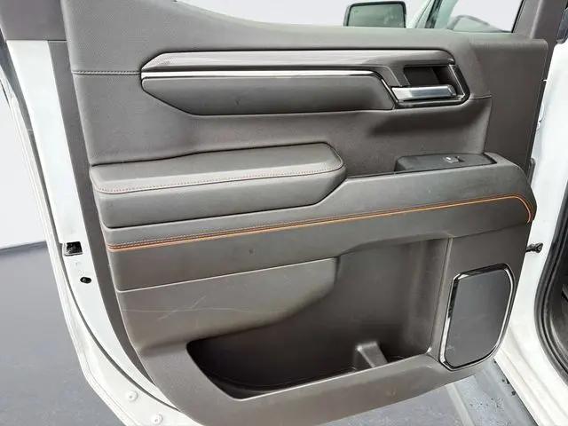 2024 GMC Sierra 1500 4WD Crew Cab Short Box AT4