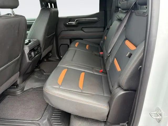 2024 GMC Sierra 1500 4WD Crew Cab Short Box AT4