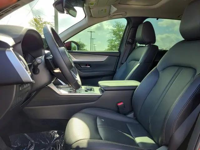 2025 Mazda X-90 3.3 Turbo Preferred Package