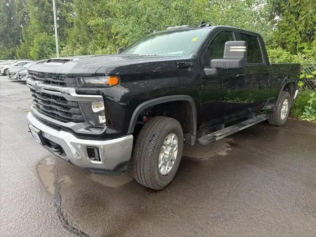 2025 Chevrolet Silverado 3500HD 4WD Crew Cab Standard Bed LT