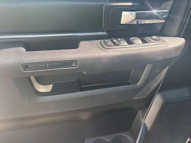 2021 Ram 1500 SLT