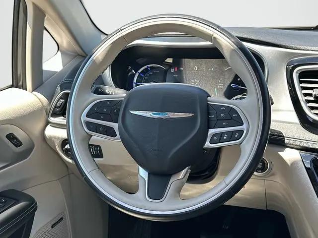 2020 Chrysler Pacifica Hybrid Limited