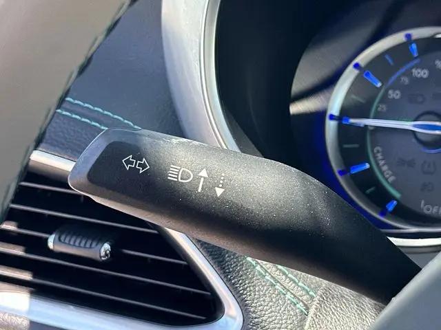 2020 Chrysler Pacifica Hybrid Limited