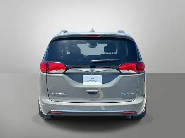 2020 Chrysler Pacifica Hybrid Limited