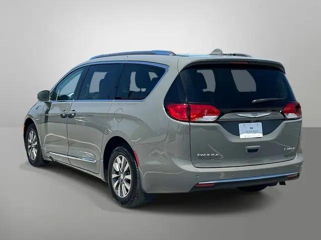2020 Chrysler Pacifica Hybrid Limited