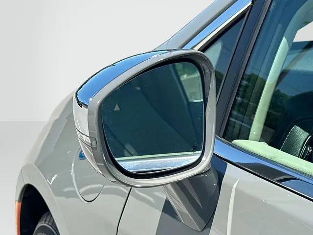 2020 Chrysler Pacifica Hybrid Limited
