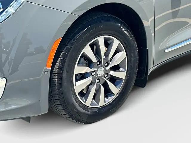 2020 Chrysler Pacifica Hybrid Limited