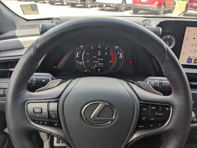 2024 Lexus ES 350 F SPORT Handling