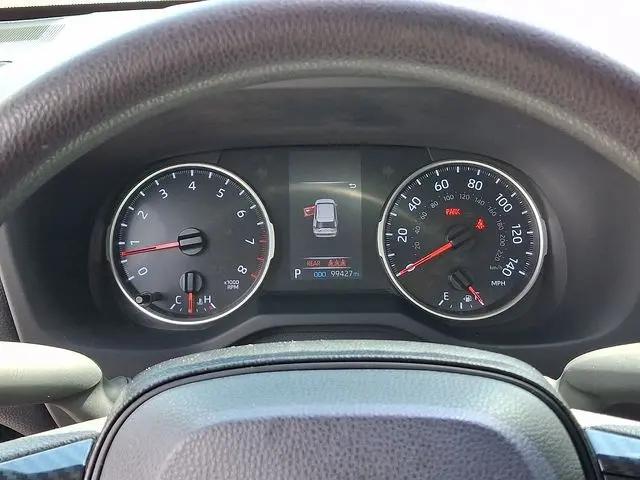 2019 Toyota RAV4 LE