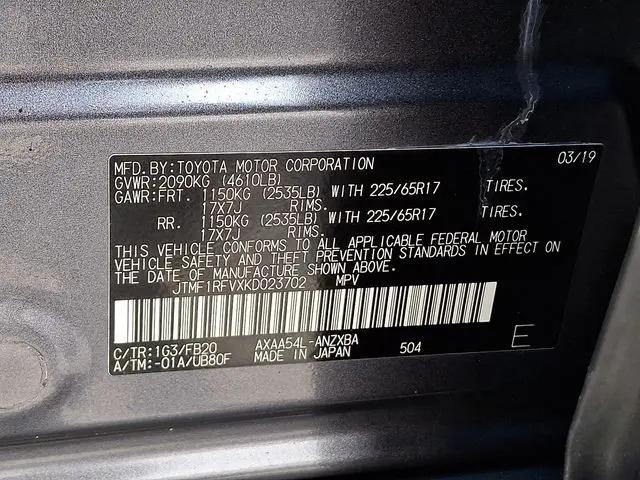 2019 Toyota RAV4 LE