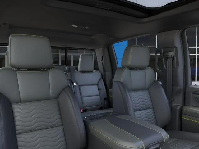 2026 Chevrolet Silverado 2500HD Crew Cab, Standard Bed, XR2, 4WD