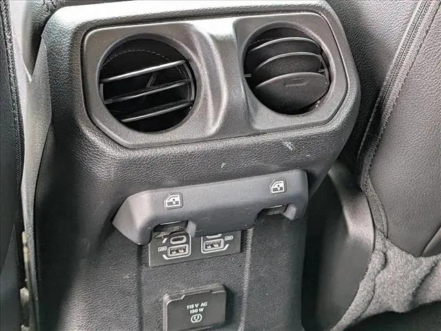 2021 Jeep Wrangler Sahara Altitude 4x4