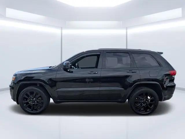 2019 Jeep Grand Cherokee Altitude 4x2